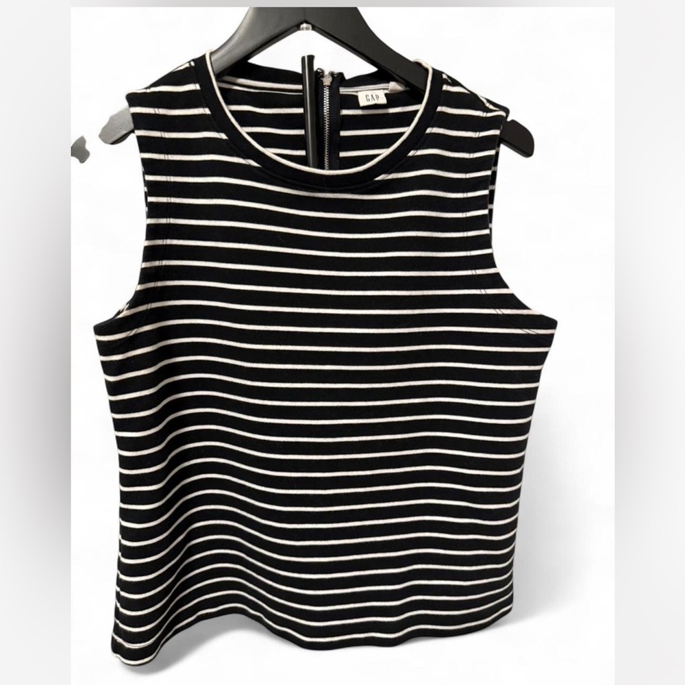 GAP Black and White Striped Sleeveless Knit Tank